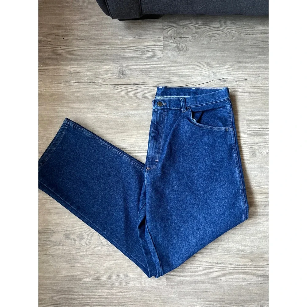 NWT Wrangler Men's Regular Fit Jeans Stretch Size 38 x 29 Dark Wash